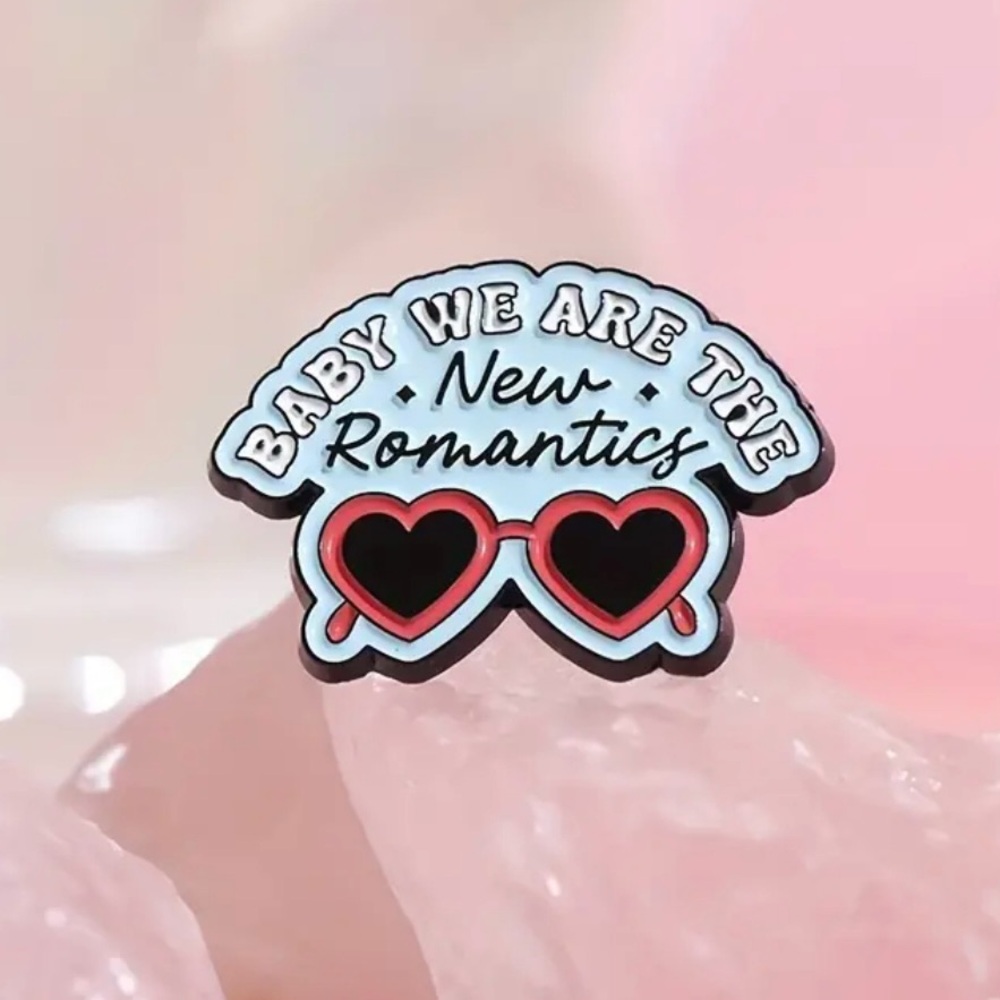 Taylor Swift Themed Enamel Pin 1989 New Romantics Song Lyrics NEW